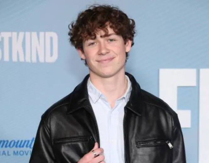 Dakota Lotus Age, Career & Net Worth The Rise of a Disney Star