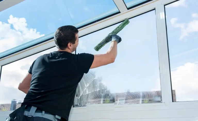 Why Realtors Recommend Professional Window Cleaning Before Showings